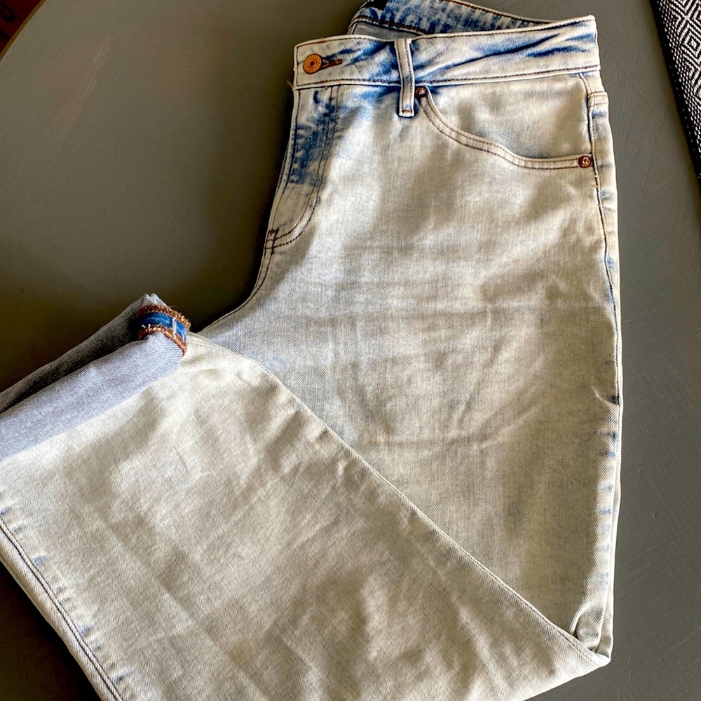 Express Mom Jeans